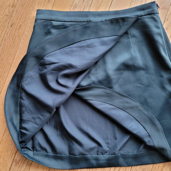 H&M Teal Tulip Hem Skirt 8 - Picture 6 of 12